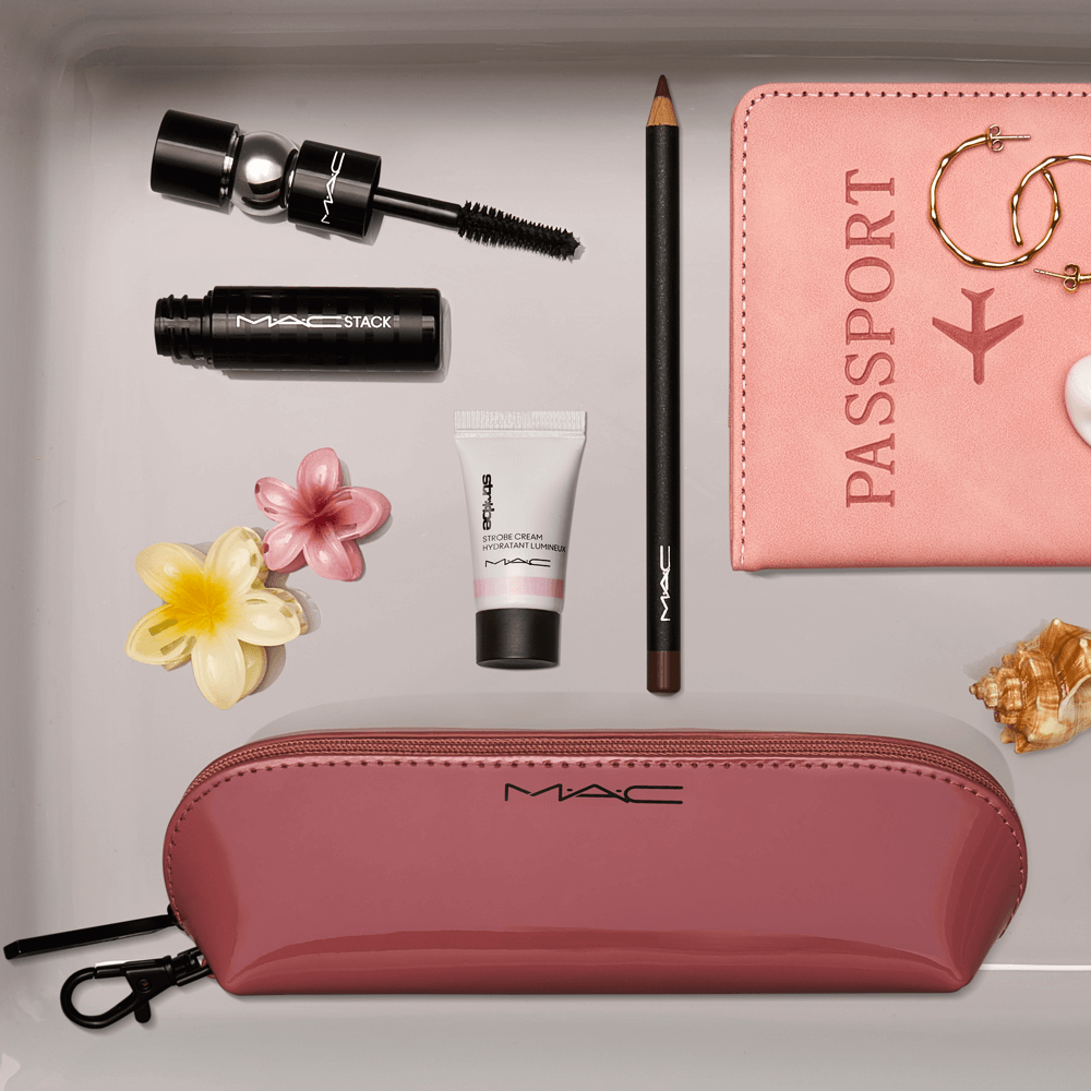 MAC All About Eyes Set (Worth £40)